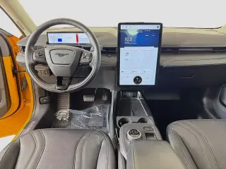Ford Mustang Mach-E 2023 Premium 4dr SUV