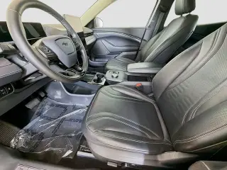 Ford Mustang Mach-E 2023 Premium 4dr SUV