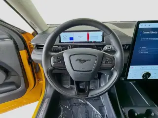 Ford Mustang Mach-E 2023 Premium 4dr SUV