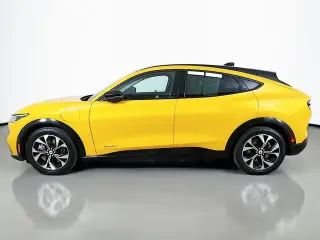 Ford Mustang Mach-E 2023 Premium 4dr SUV