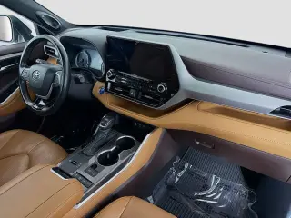 Toyota Highlander Hybrid 2022 AWD Platinum 4dr SUV