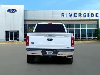 Ford F-150 2023 4x4 Lariat 4dr SuperCrew 5.5 ft. SB