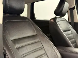 Ford Escape 2018 AWD SEL 4dr SUV