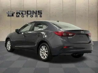 Mazda Mazda3 2015 i Grand Touring 4dr Sedan 6M