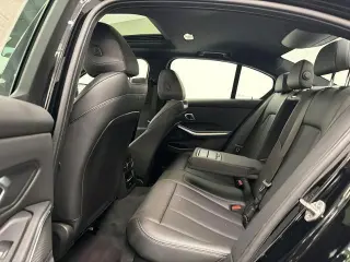 BMW 3 Series 2025 AWD 330i xDrive 4dr Sedan