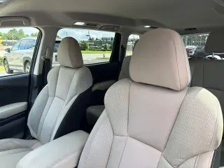 Subaru Ascent 2021 AWD Premium 8-Passenger 4dr SUV