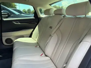 Genesis G80 2022 2.5T 4dr Sedan
