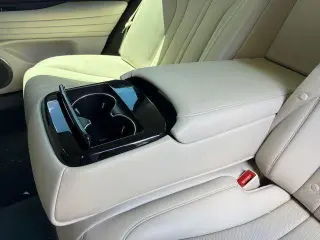 Genesis G80 2022 2.5T 4dr Sedan