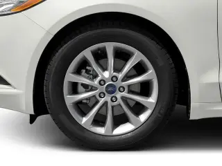 Ford Fusion 2017 SE 4dr Sedan