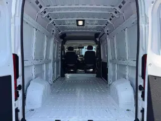 Ram ProMaster 2026 SLT+ 2500 159 WB 3dr High Roof Cargo Van