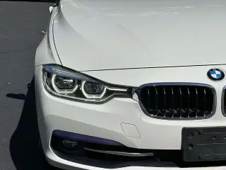 BMW 3 Series 2016 AWD 328i xDrive 4dr Sedan SULEV