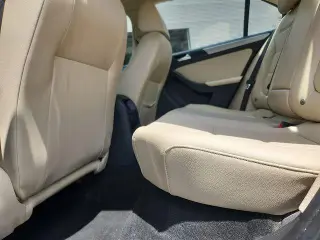 Volkswagen Jetta 2017 1.4T SE 4dr Sedan 6A