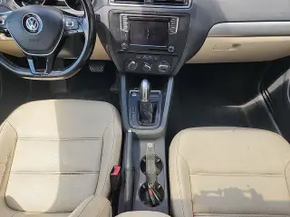 Volkswagen Jetta 2017 1.4T SE 4dr Sedan 6A