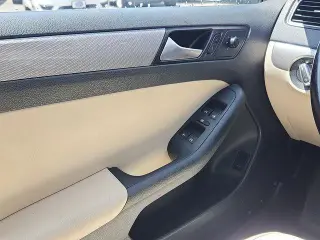 Volkswagen Jetta 2017 1.4T SE 4dr Sedan 6A
