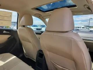 Volkswagen Jetta 2017 1.4T SE 4dr Sedan 6A