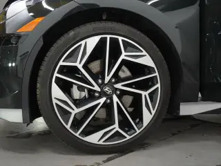 Hyundai IONIQ 6 2023 AWD Limited 4dr Sedan