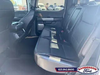 Ford F-150 2021 4x4 Platinum 4dr SuperCrew 5.5 ft. SB