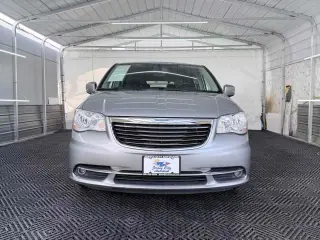 2015 Chrysler Town & Country