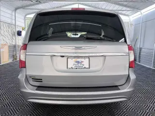 2015 Chrysler Town & Country