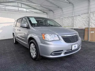2015 Chrysler Town & Country