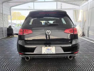 2015 Volkswagen Golf GTI Autobahn