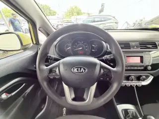 2016 Kia Rio LX