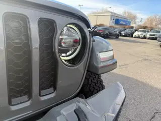 2022 Jeep Gladiator