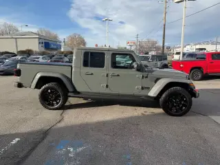 2022 Jeep Gladiator