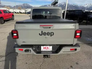 2022 Jeep Gladiator