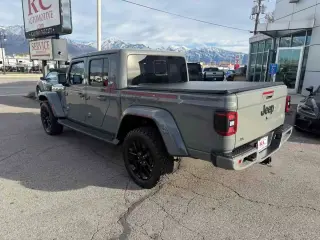 2022 Jeep Gladiator