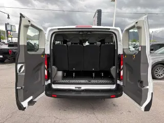 2023 Ford Transit Passenger Wagon XLT