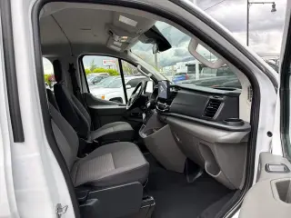 2023 Ford Transit Passenger Wagon XLT