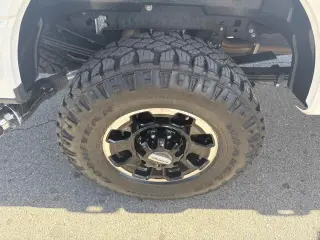 2025 Ford Super Duty F-350 SRW Platinum