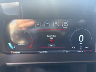 2025 Ford Super Duty F-350 SRW Platinum