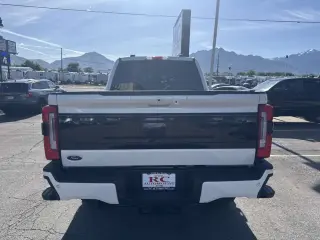 2025 Ford Super Duty F-350 SRW Platinum