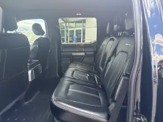 2017 Ford Super Duty F-350 SRW Platinum