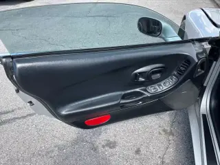 2004 Chevrolet Corvette