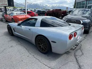 2004 Chevrolet Corvette