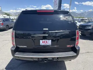 2007 GMC Yukon Denali