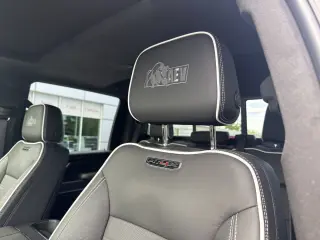 2025 GMC Sierra 2500HD AT4X