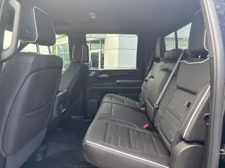 2025 GMC Sierra 2500HD AT4X