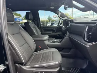 2025 GMC Sierra 2500HD AT4X