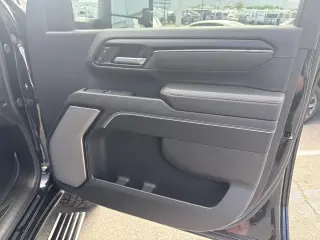 2025 GMC Sierra 2500HD AT4X