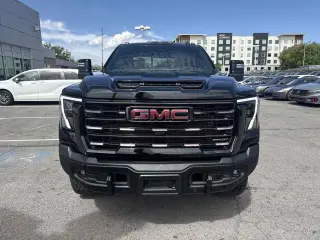 2025 GMC Sierra 2500HD AT4X