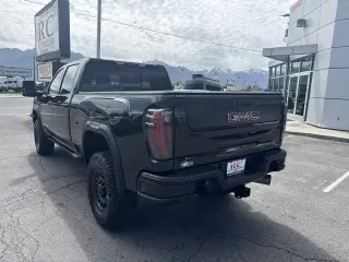 2025 GMC Sierra 2500HD AT4X