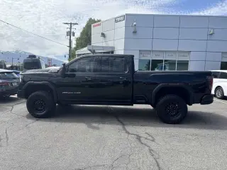 2025 GMC Sierra 2500HD AT4X