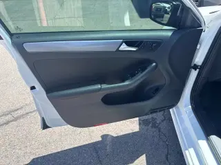 2016 Volkswagen Jetta Sedan 1.8T Sport