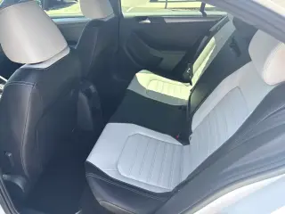 2016 Volkswagen Jetta Sedan 1.8T Sport