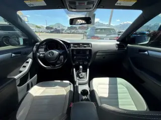 2016 Volkswagen Jetta Sedan 1.8T Sport