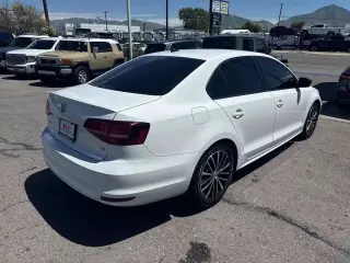 2016 Volkswagen Jetta Sedan 1.8T Sport